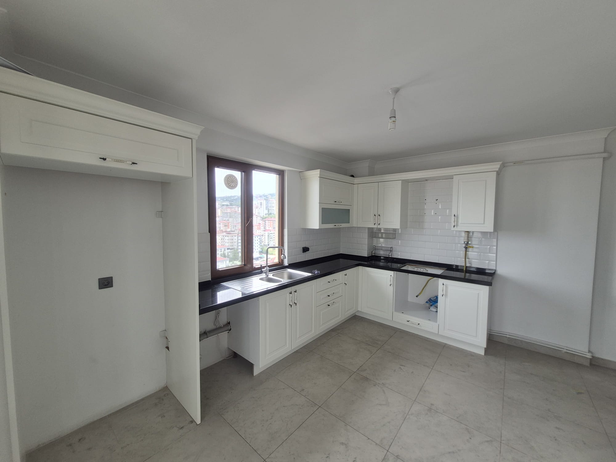 SÖĞÜTLÜ PANAROMA SİTESİ KİRALIK DAİRE